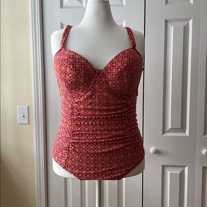 Old Navy women’s plus 2X one piece swimsuit